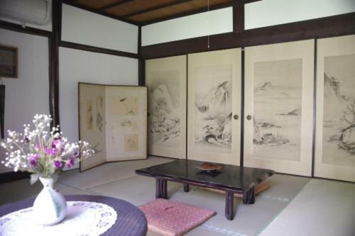 Guesthouse Higashi Fujitatei Shin'onsen Екстер'єр фото